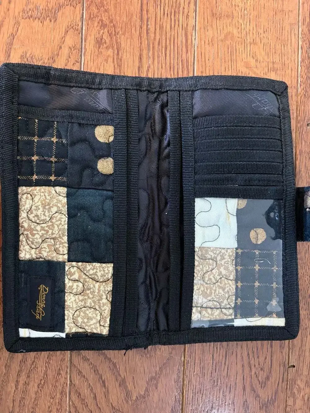 Donna Sharp Patchwork Quilted Purse Handbag Tote with Matching Wallet, Polka Do
